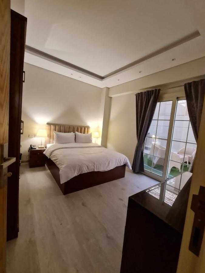 M Residence New Cairo - Families Only Dış mekan fotoğraf