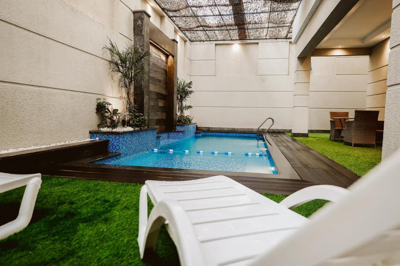 M Residence New Cairo - Families Only Dış mekan fotoğraf